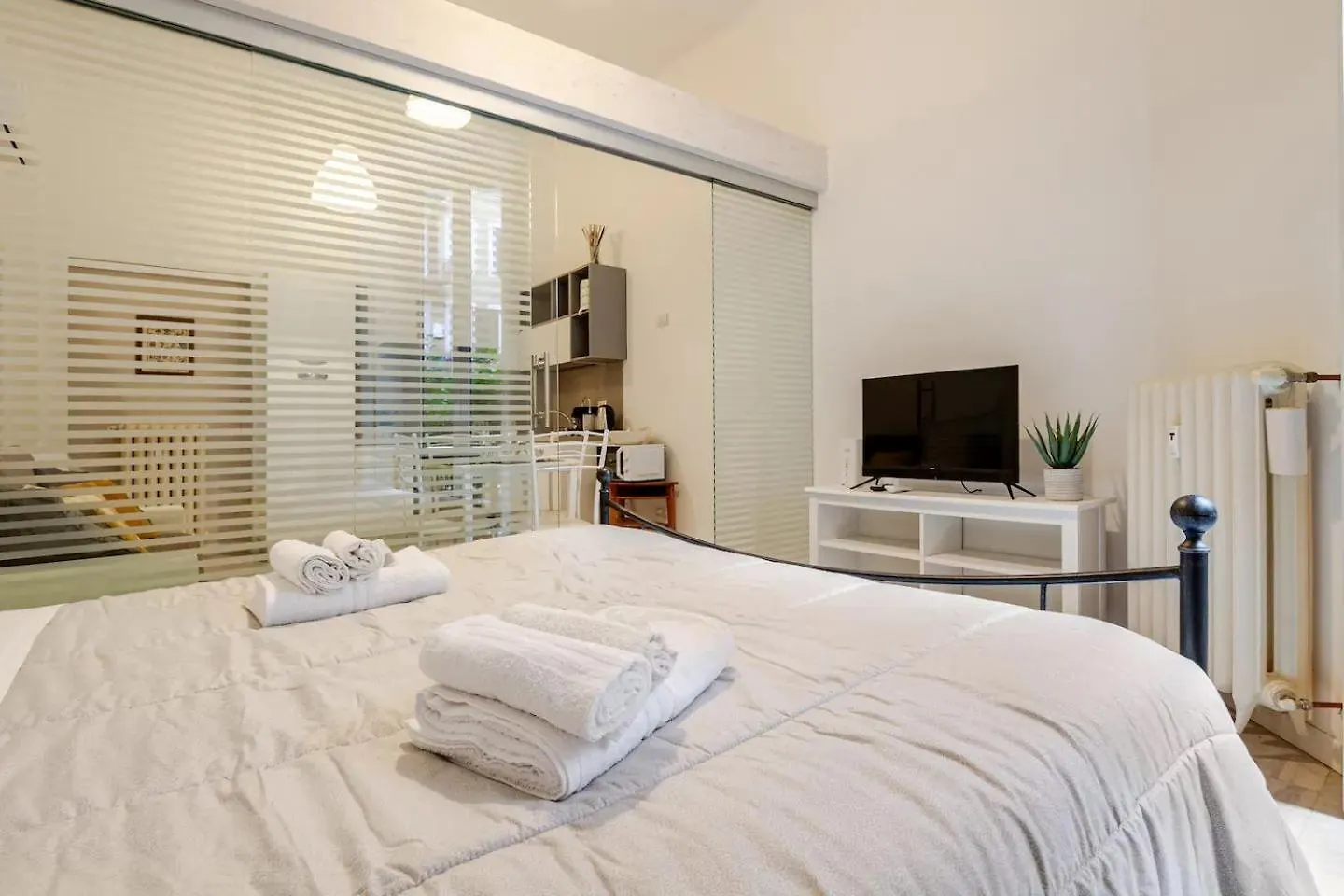 Elegance Suite - Milano - Via Spartaco - Porta Romana 0*, Mailand Italien